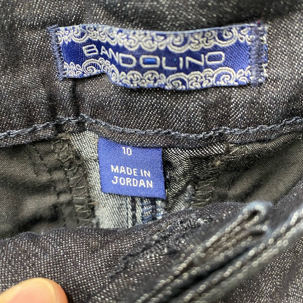 Women’s casual shorts - Picture 2 of 2